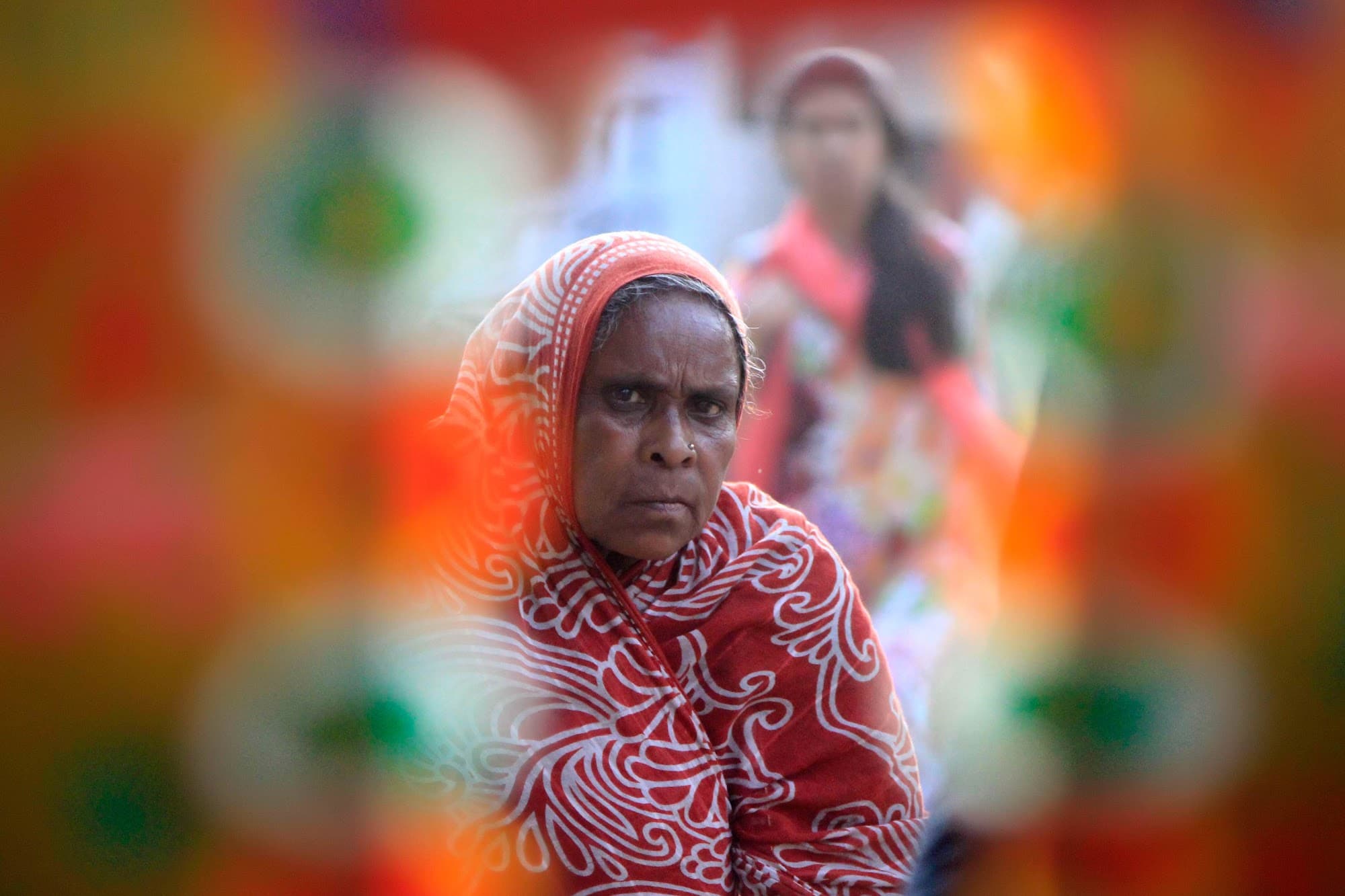ফিল দ্যা ফ্রেম.jpg